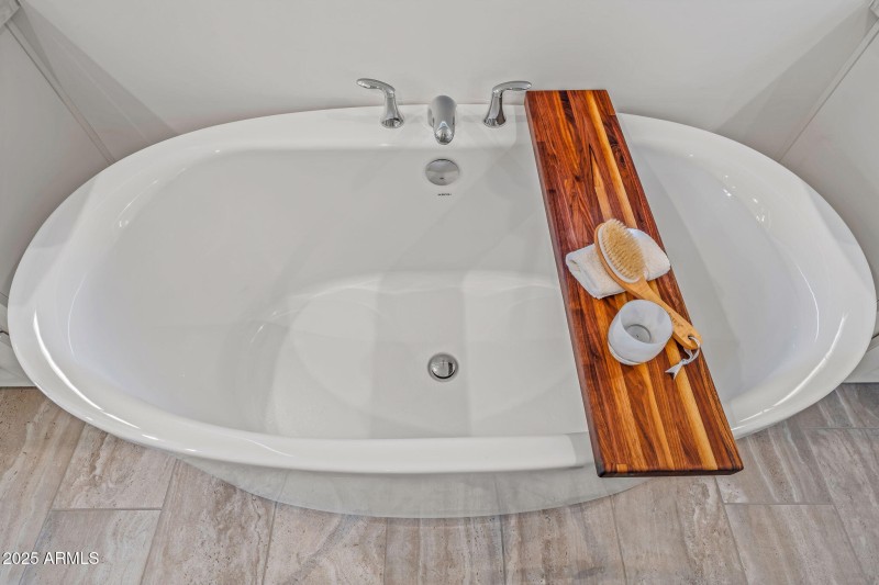 Relaxing Tub