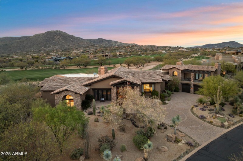 02-Aerial Front of Home