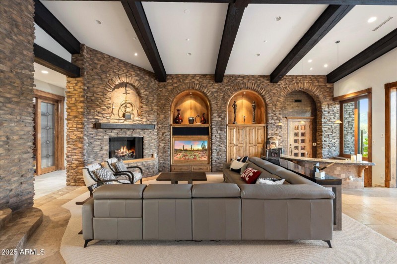 12-Living Room