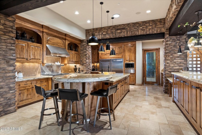 20-Kitchen