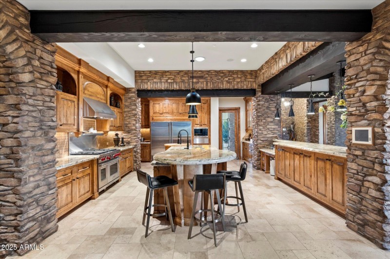 21-Kitchen