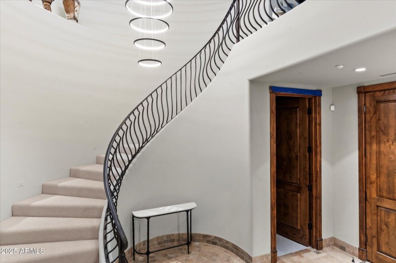 44-Staircase