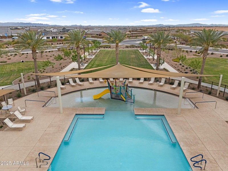 26-web-or-mls-26-MalibuNeighborhood-26