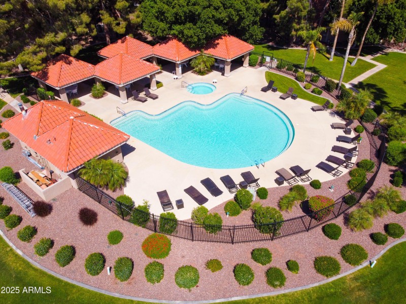 001 Community Pool