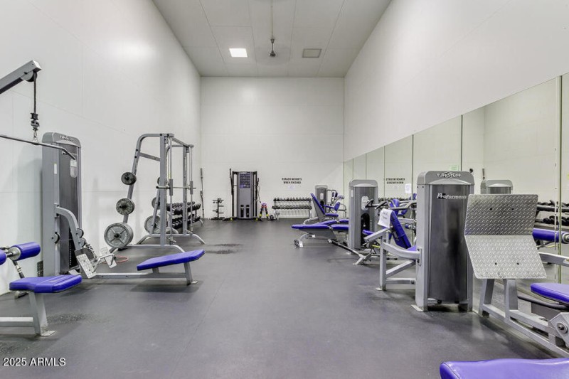 32 Community Gym