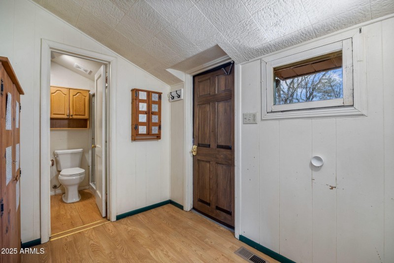1571ESpruceLn-Pinetop-AZ-13
