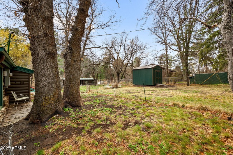 1571ESpruceLn-Pinetop-AZ-19
