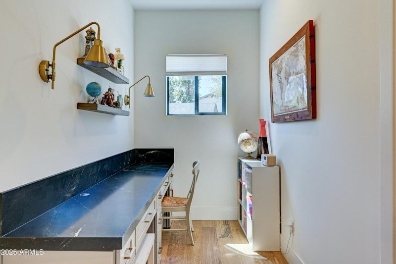 6037 E Charter Oak Rd-36