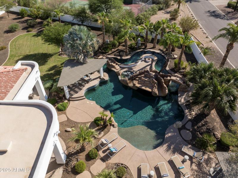 75-5901 E Mountain View Rd-75