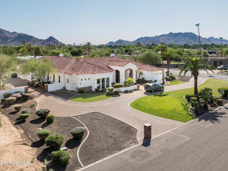 73-5901 E Mountain View Rd-73