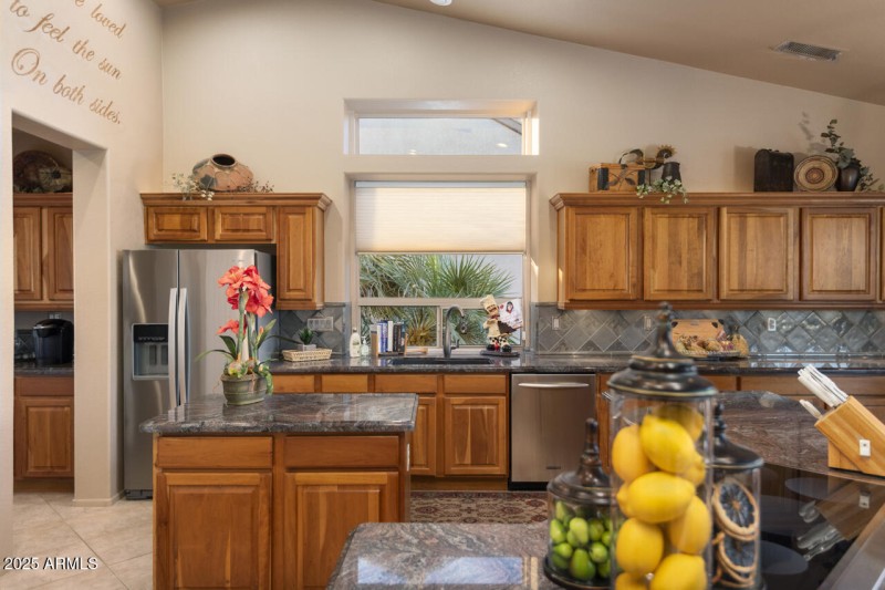 17-Kitchen