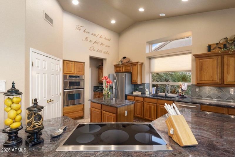 19-Kitchen