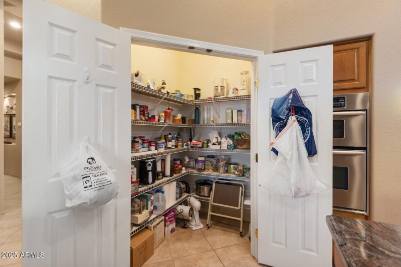 22-Pantry