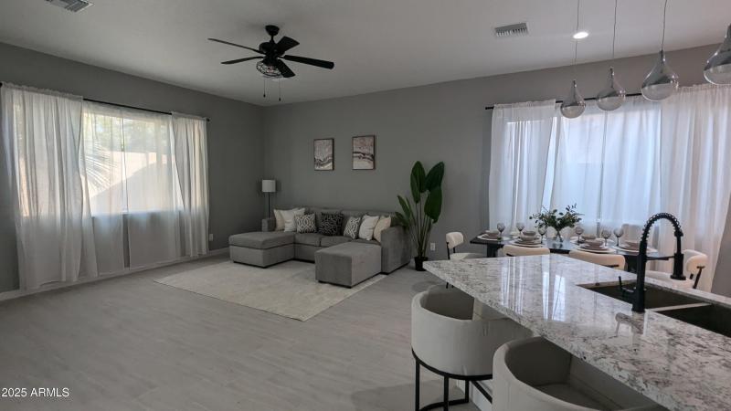 PXL_20250330_234102746