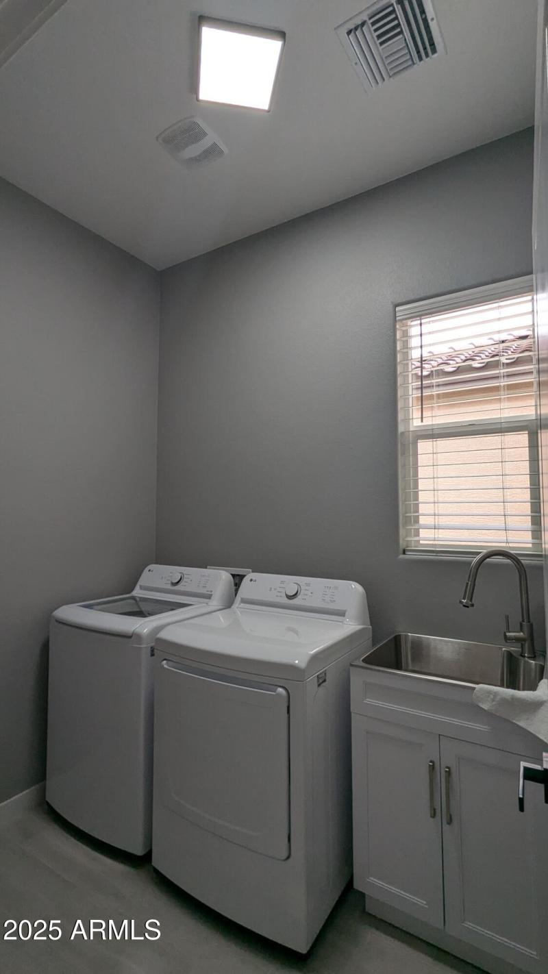 PXL_20250402_195128560