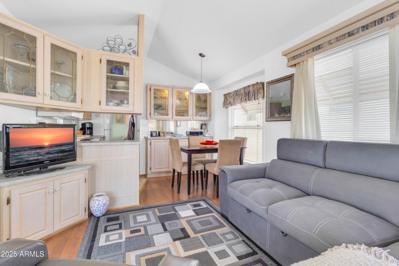 1356 W KIOWA CIR-8