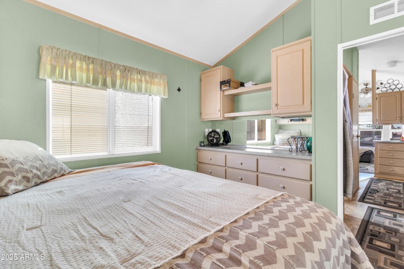 1356 W KIOWA CIR-17