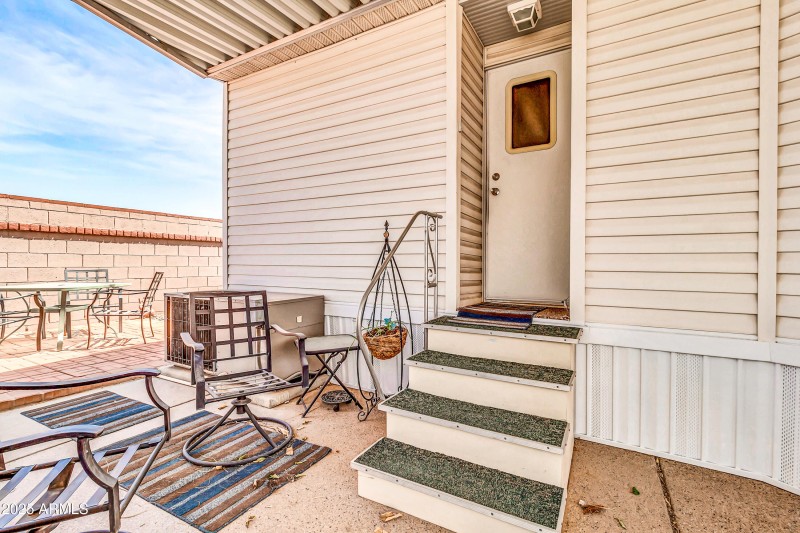 1356 W KIOWA CIR-26