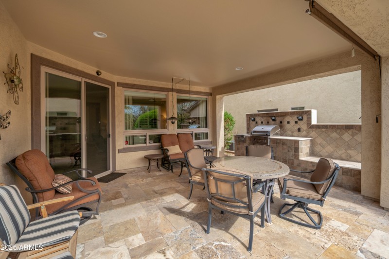6_Built-in BBQ at Covered Patio