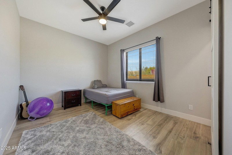 Ensuite Bedroom 2