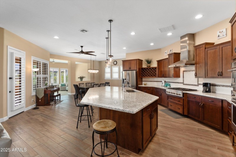 Lots of Cabinets