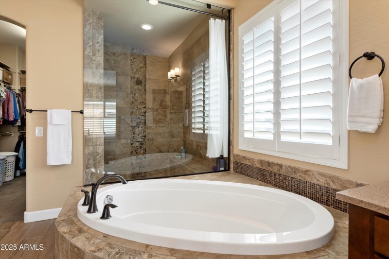 Bathtub - Primary Bathroom