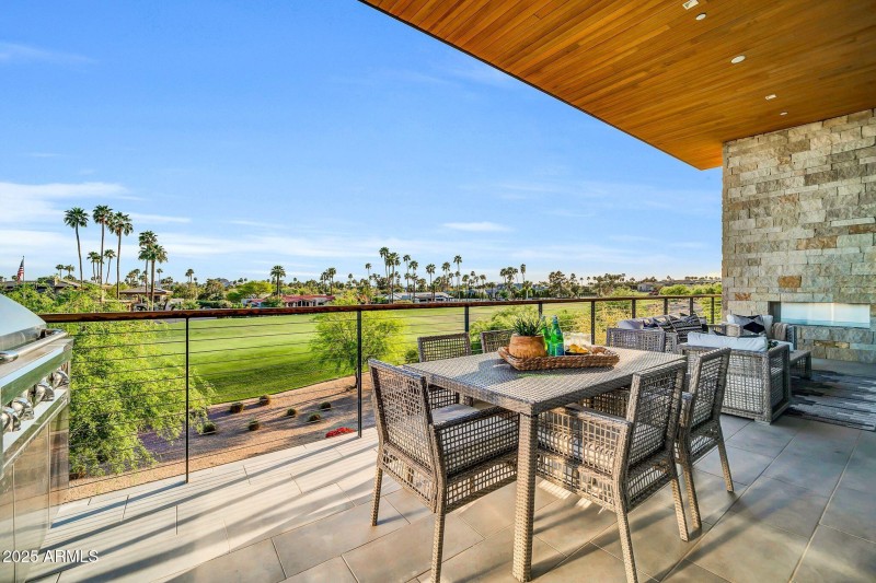 3 large patios