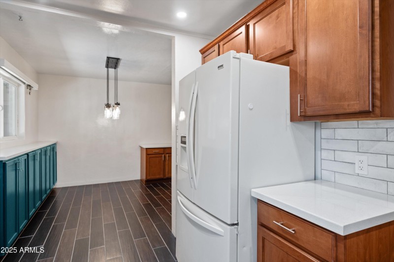 11-Kitchen to Dining