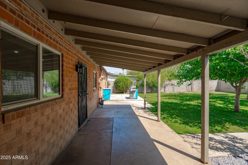 28-Backyard View