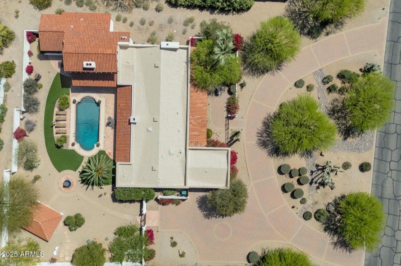 4726 E Sierra Vista Dr
