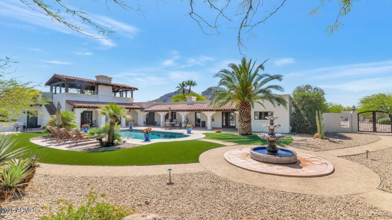 4726 E Sierra Vista Dr-large-014-013-TOD