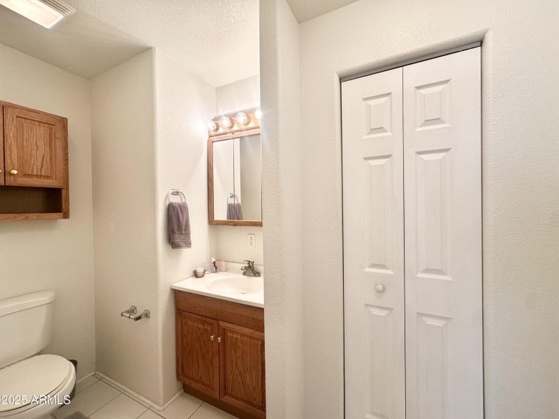 CLOSET IN .5 BATHROOM