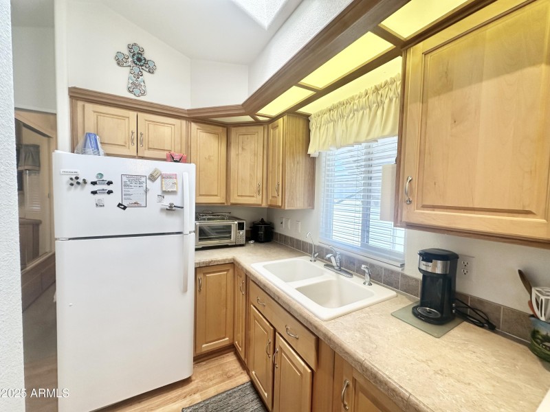 GREAT COUNTER SPACE