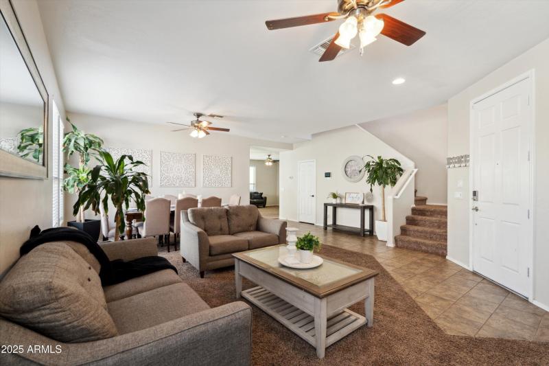 06-Living Room
