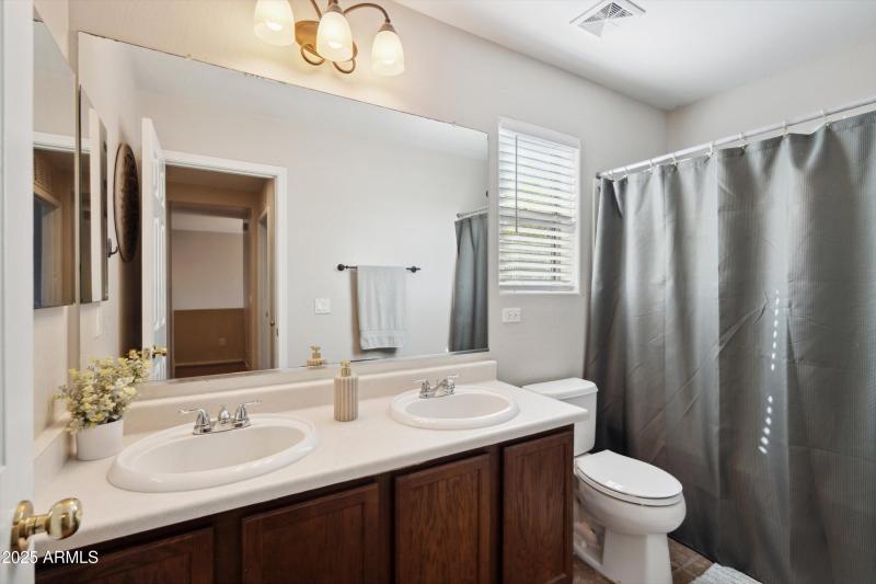 21-Bathroom 2