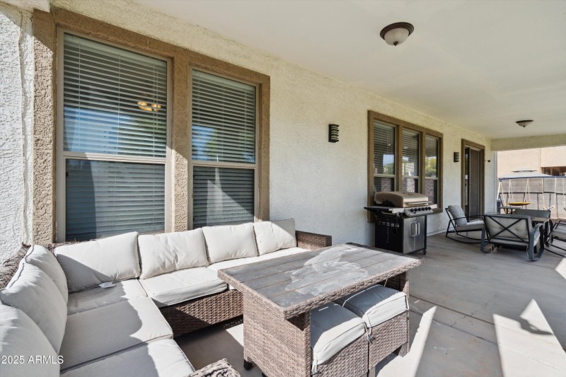 36-Backyard Porch