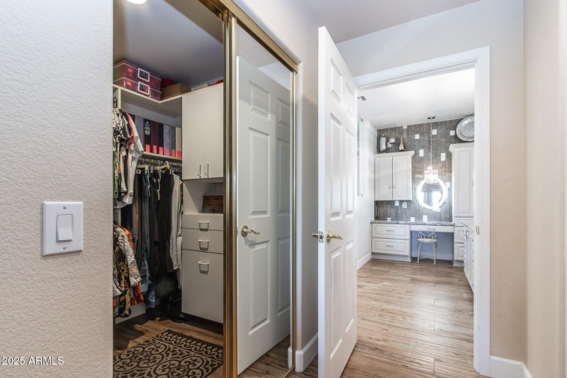 Master Walk In Closet/Bath