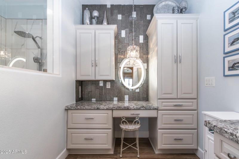 Master Bath Vanity Fog Free Mirror