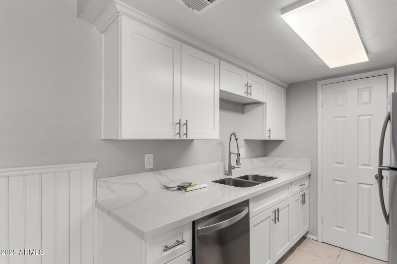 8 - 42nd