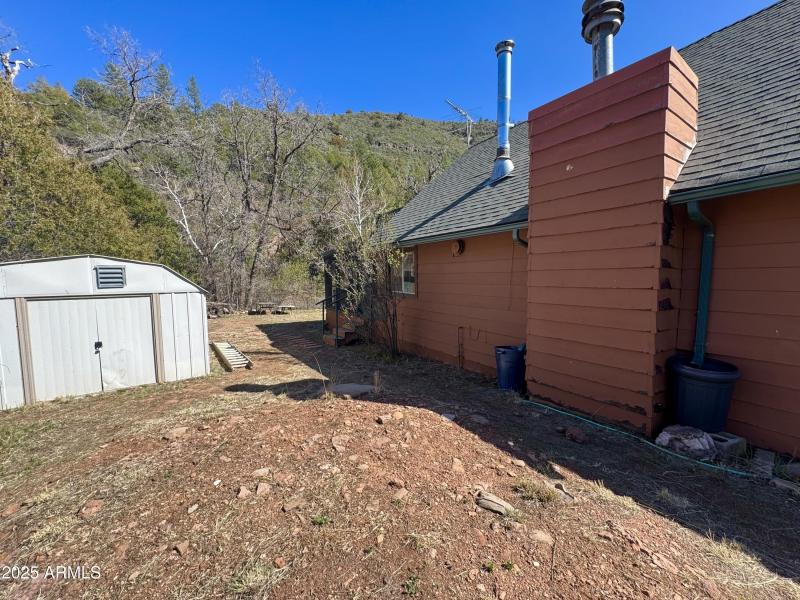 Shed