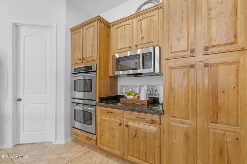 Kitchen 4