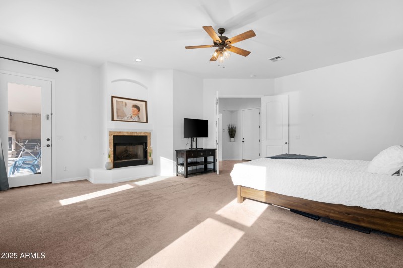 Master Bed 3