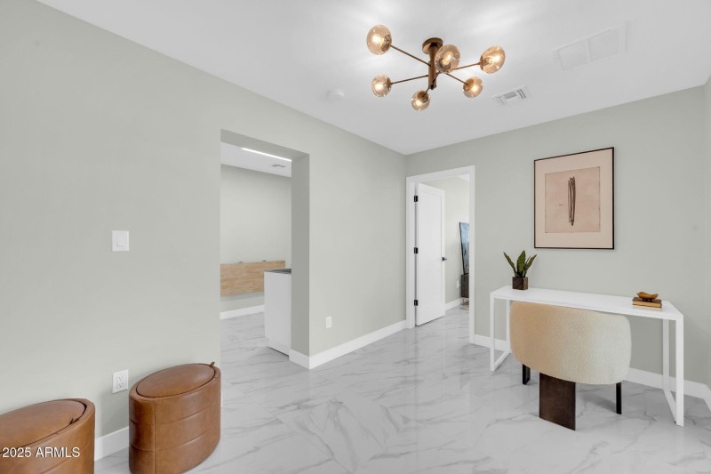 2926 N 16th Ave-35