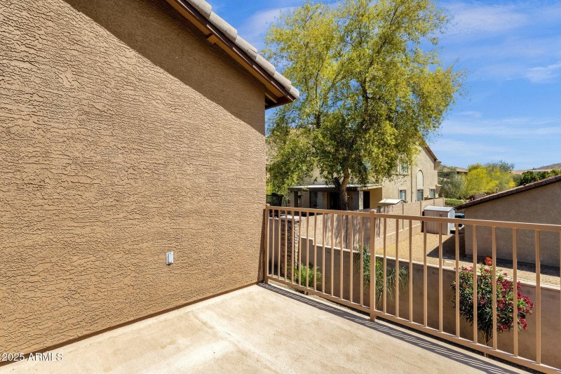 33-web-or-mls-34713-n-24th-ln
