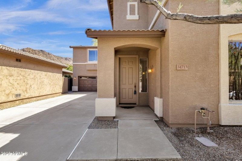 5-web-or-mls-34713-n-24th-ln