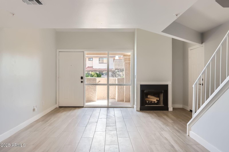 1211 N Miller Rd 224 - Web Quality - 008