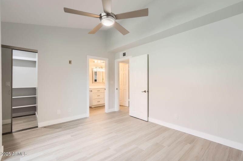 1211 N Miller Rd 224 - Web Quality - 016