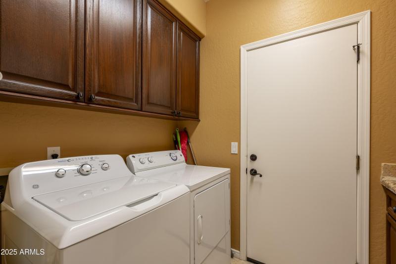 Large Washer & Dryer