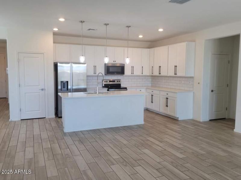 Resized_20250407_133452