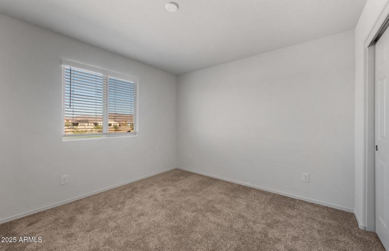 17 - Bedroom